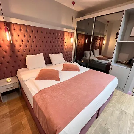 Paris Luxury - Cdg Aeroport