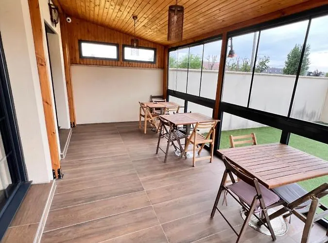 Paris Luxury - Cdg Aeroport 4*