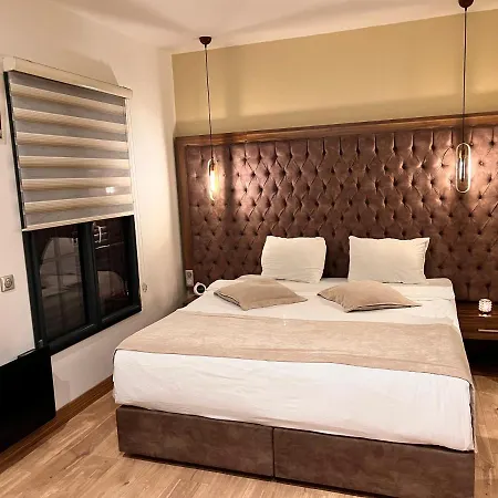 Paris Luxury - Cdg Aeroport 3* Roissy-en-France